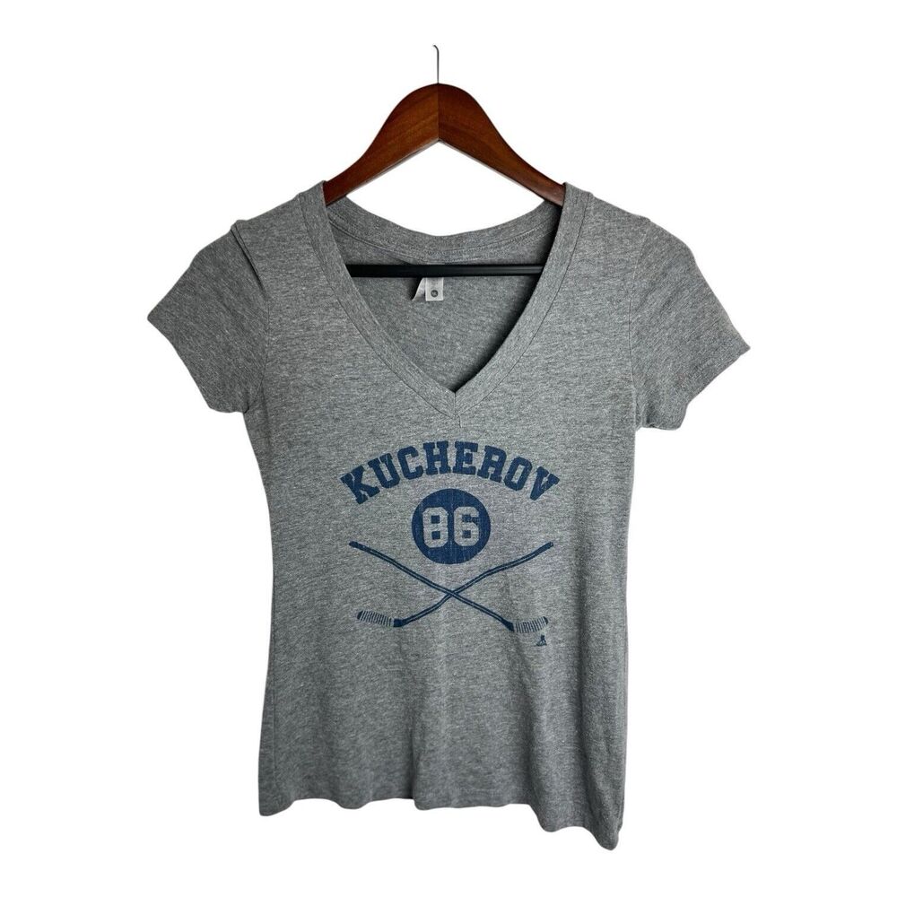 Nikita kucherov Tampa Bay Lightning #86 Sticks Tee Sz. Small